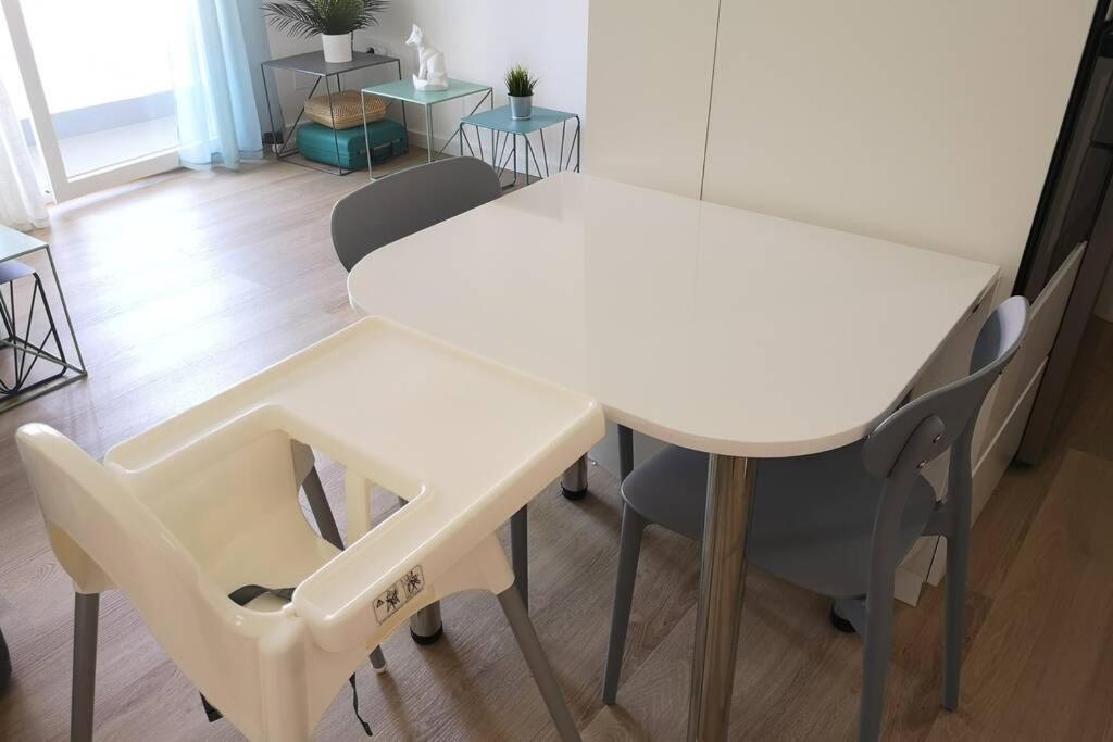 Piso Moderno Con Garaje En El Centro De Vigo 아파트 외부 사진