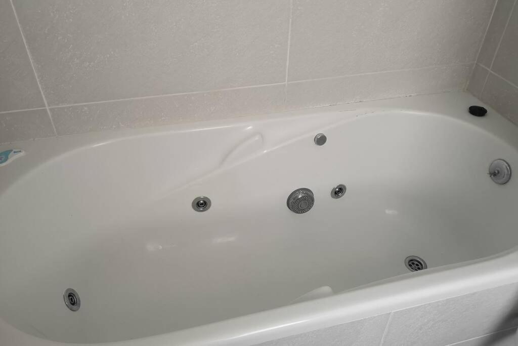 Piso Moderno Con Garaje En El Centro De Vigo 아파트 외부 사진