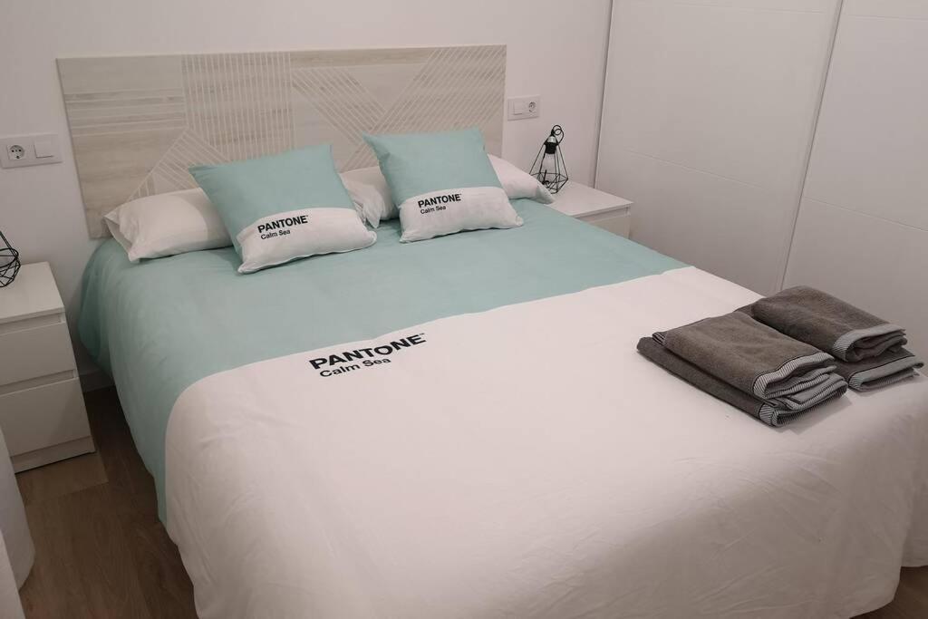 Piso Moderno Con Garaje En El Centro De Vigo 아파트 외부 사진